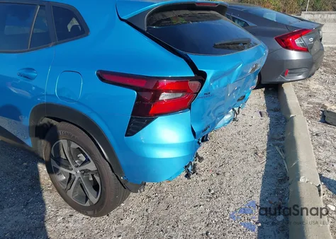 2025 Chevrolet Trax Fwd 1Rs from USA, damaged, VIN KL77LGEP2SC029969